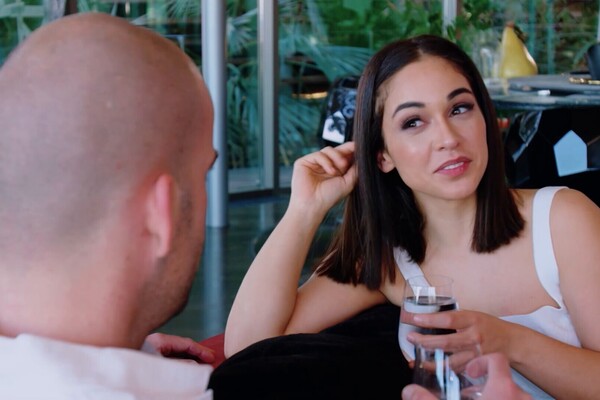 'Spanisch'-Szene aus Ginebra Bellucci - Spanische Senoritas