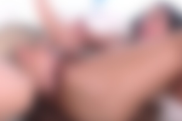 'Bikini'-Szene aus Ashley Fires & Chanel Santini - Trans-Starz! 9