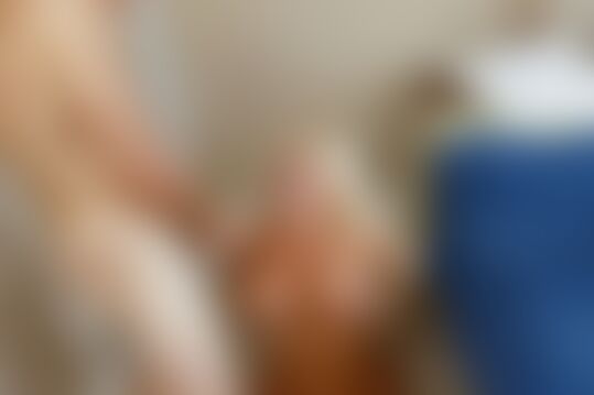 'Dorf'-Szene aus Nikita Von James - MILFs Seeking Boys 6