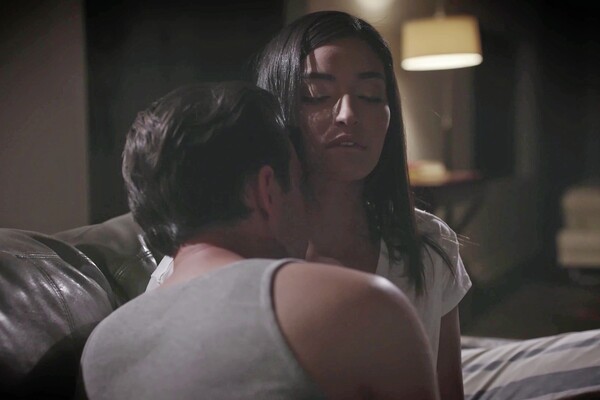 'Blowjob'-Szene aus Emily Willis - Uncle Charming