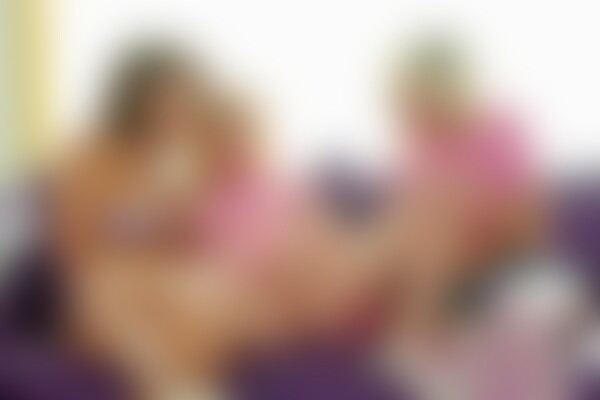 'Squirting'-Szene aus Adriana Chechik, Chloe Temple & Kenzie Reeves - Squirt On Me