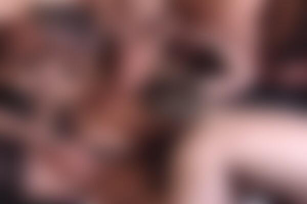 'Geld'-Szene aus German Homemade Orgy (German Golden 90s) Szene 3