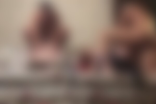 'Orgy'-Szene aus Olga Olya - Real Group Sex Adventures 4