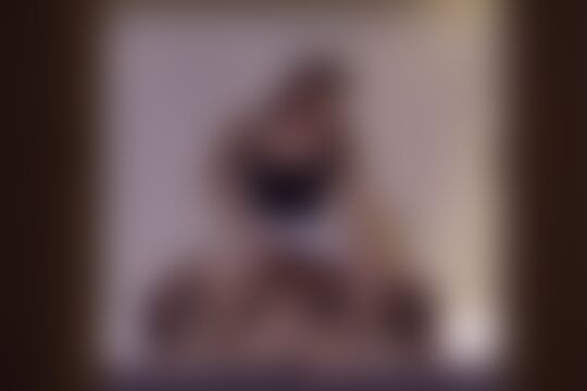 'Escort'-Szene aus Clea Gaultier: Escort Deluxe