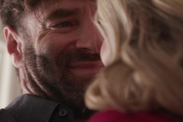 'Hotwife'-Szene aus Andi Avalon - Adventures Of A Hotwife 5