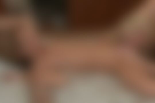 'Farm'-Szene aus Darryl Hanah & Prinzzess - Field Of Schemes 2