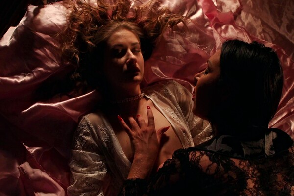 'Maid'-Szene aus Tiffany Tatum & Victoria Summers - Maid In The Middle