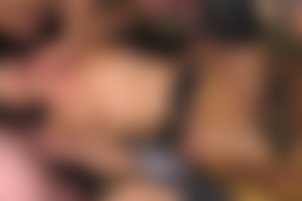 'Premium'-Szene aus Saft-Fotzen (BB Video) Szene 2