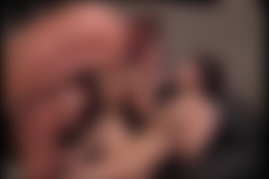 'Essen'-Szene aus Renee Pornero & Sibel Kekilli - Teeny Exzesse - Kesse Bienen