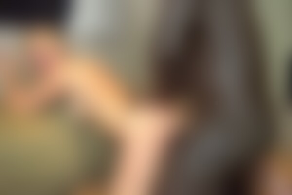 'Nackt in der Öffentlichkeit'-Szene aus Kacy Kisha - Freddy Gong: Sein Hammer schafft alle