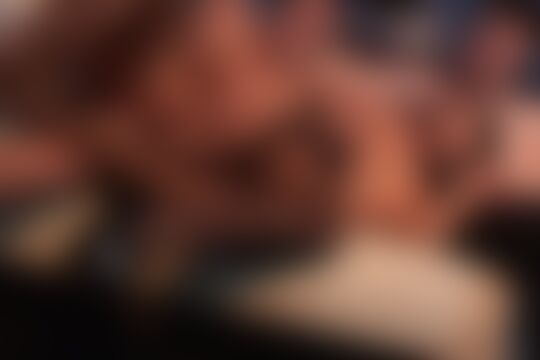 'Zuhause'-Szene aus Zu Hause mit zwei Schwänzen