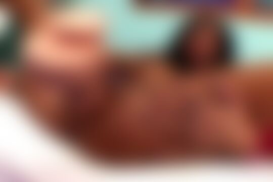 'Sexspielzeug'-Szene aus Mason Moore - I Love Big Toys 23