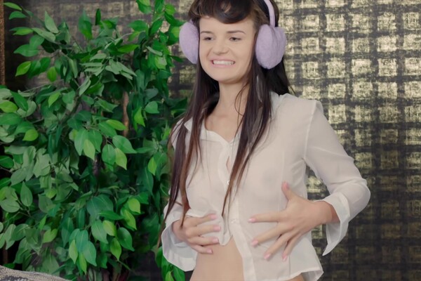 'Lehrerin'-Szene aus Olivia Zlota - 18 Eighteen School Girls 2