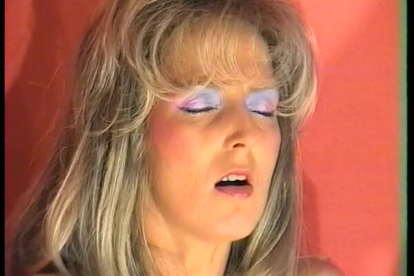 'Blowbang'-Szene aus Dana Riviera & Sandra Foxxx - Blowing