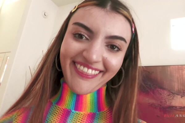 'Bus'-Szene aus Julia James - Real Anal Lovers 7