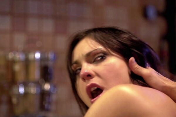 'Krankenschwester'-Szene aus Ines Lenvin: Privatkrankenschwester