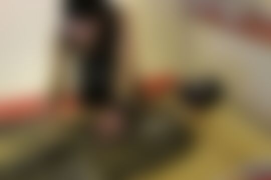 'Sklaven'-Szene aus Lady Ashley: Welcome to my Latex World (Amator) Szene 2