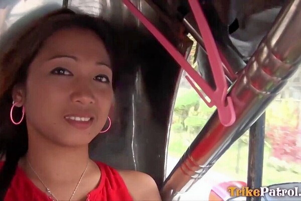 'Hässlich'-Szene aus Phillipine Pussy Hunt 6 (Globe Twatters) Szene 3