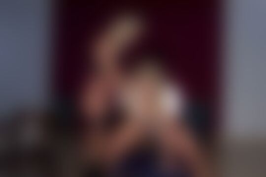 'Slave'-Szene aus Innocents Taken 3 (Bizarre Video US) Szene 4