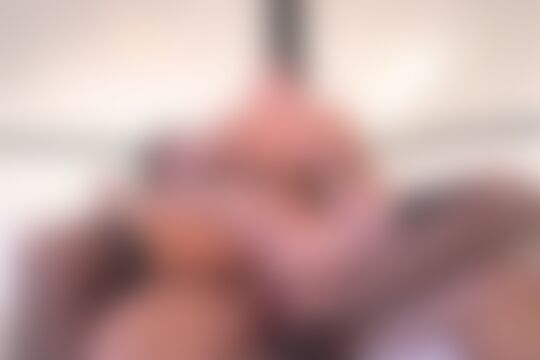 'Oil'-Szene aus Adriana Chechik & Summer Brielle - Oil Overload 10