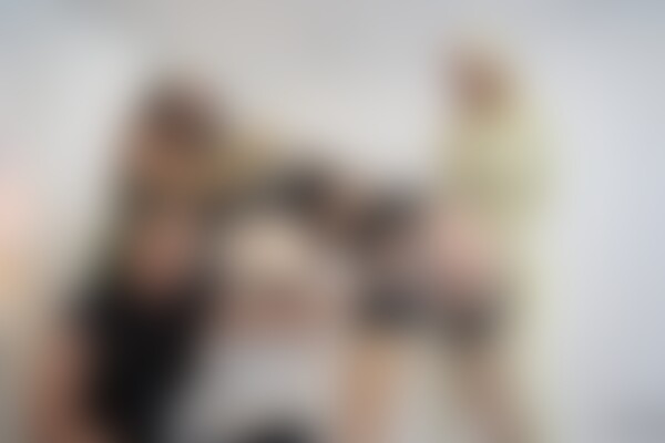 'Latex'-Szene aus Anna Petrovna, Lady Lexi & Lady Markazi - Die Perverse Gummiklinik - Rubber Pervs