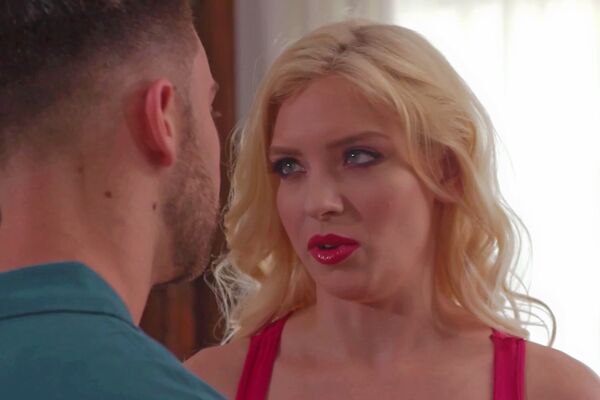 'Promis'-Szene aus Becky Bandini & Giselle Palmer - Promise Of Passion