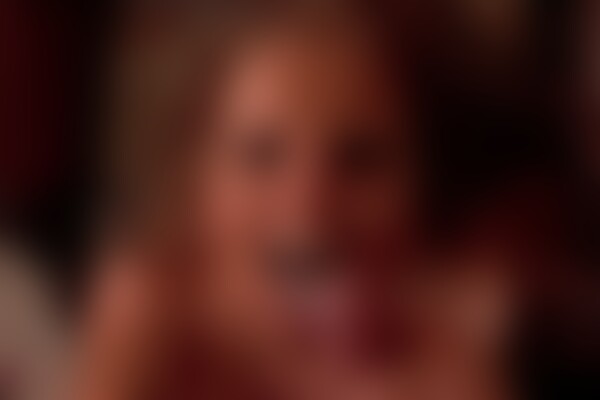 'Titjob'-Szene aus Titof - Extrem feuchte Ritzen