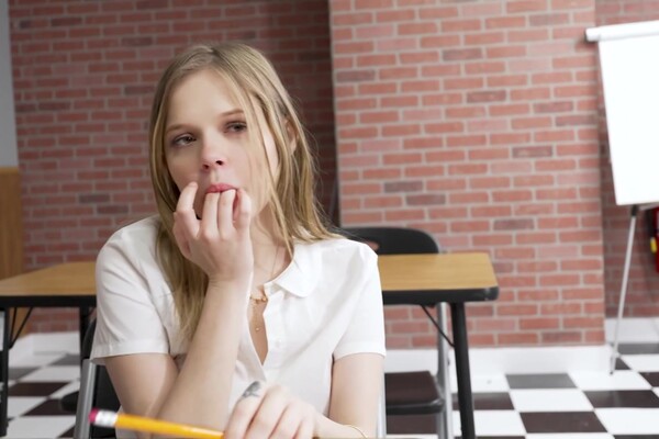 'Studentin'-Szene aus Coco Lovelock - School Of Cock 2