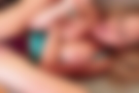 'Giant'-Szene aus Corinna Blake - I Love My Sisters Big Tits 3