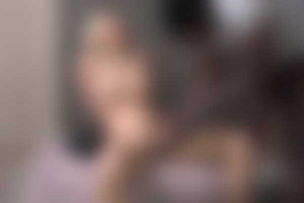 'Fetisch'-Szene aus Ria Sunn - Perilous Persuasion 2