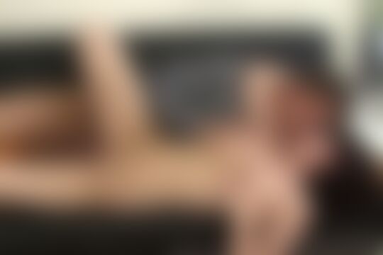 'Mollig'-Szene aus Ana Bell Evans - Sweethearts Special 45: Chubby Teens