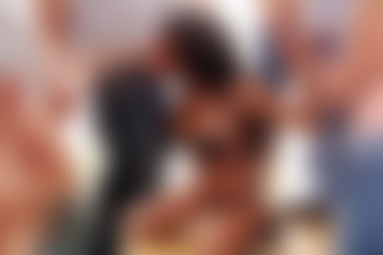 'Exotisch'-Szene aus Nia Nacci - Facialized 5