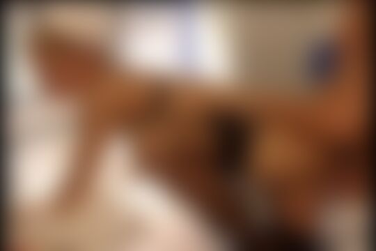 'Alien'-Szene aus Geile blonde Schwestern in Lackuniformen gevögelt