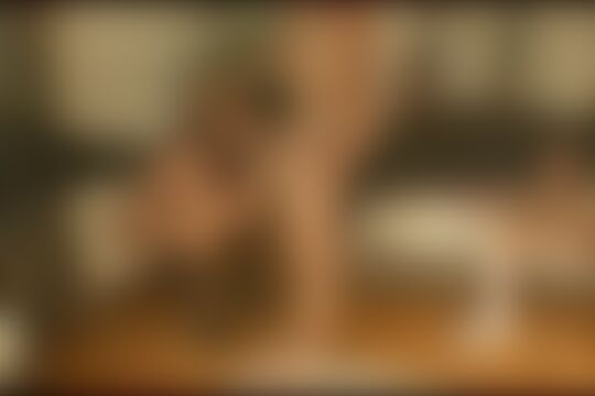 'Rocco Siffredi'-Szene aus Zwei dünne Teenies und eine reife dicktittige Blonde von einer harten Erektion ausgefüllt