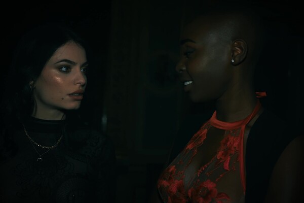 'Orgy'-Szene aus Alice Martin, Candie Luciani & Carollina Cherry - Orgy Addicted