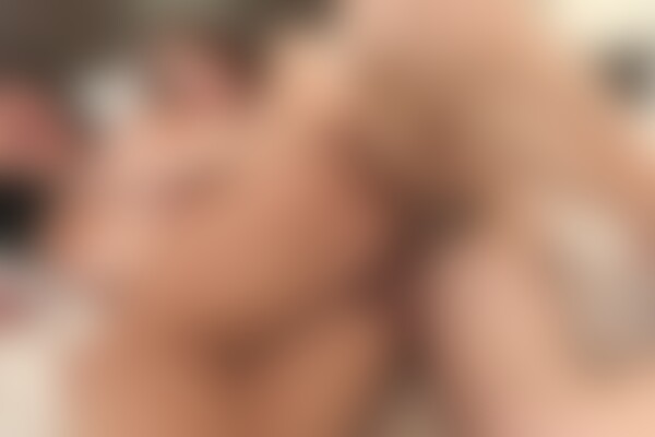 'Sex am Strand'-Szene aus Ariel Demure - Avery Lust -Trans Superstar