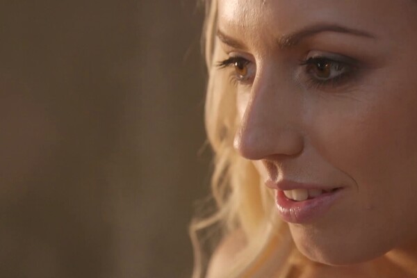 'Alm'-Szene aus Giselle Palmer & Lexi Belle - For The Love Of Lesbians 9