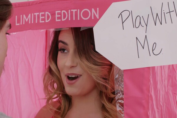 'Haarig'-Szene aus Chanel Camryn - Deep In My Hairy Stepsister 6