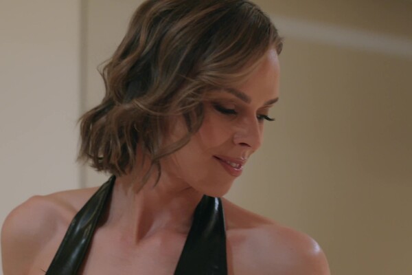 'Interracial'-Szene aus Serenity Cox - Blacked Raw: V92