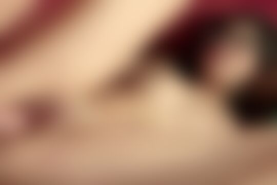 'Stepdad'-Szene aus Die außergewöhnliche junge Ava Taylor trägt ihre Brille, während ihr Stiefvater sie fickt