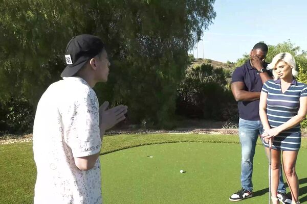 'BBC'-Szene aus Charlie Phoenix - Cougars Love BBC