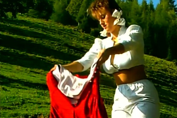 'Bett'-Szene aus Best of Heidi (Herzog) Szene 1