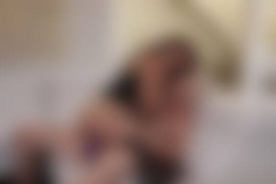 'Parodie'-Szene aus The Faces Of Alice (Girlsway) Szene 3