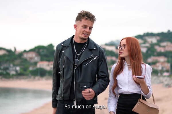 'Orgy'-Szene aus Megan Murkovski - Club VXN 15