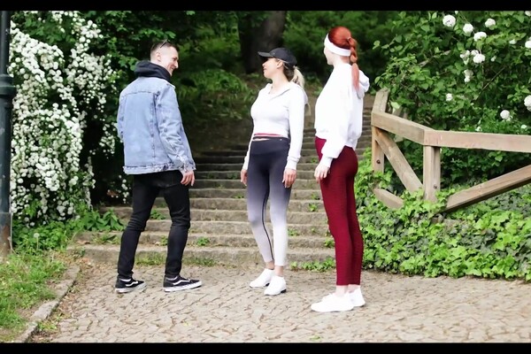 'Überraschung'-Szene aus Shalina Devine - Come Again: Kommst Du nochmal?