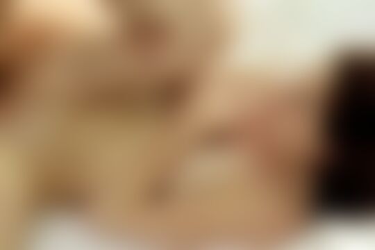 'Zierlich'-Szene aus Leidenschaftlicher Sex mit zierlicher Jenna J Ross