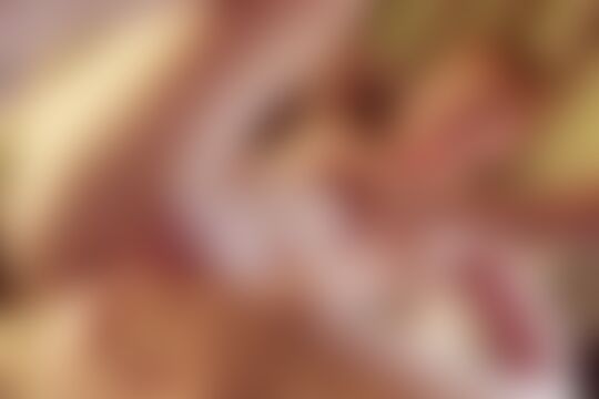 'Redhead'-Szene aus Promiskuitiver Teenage Rotschopf läßt sich die Muschi pflügen