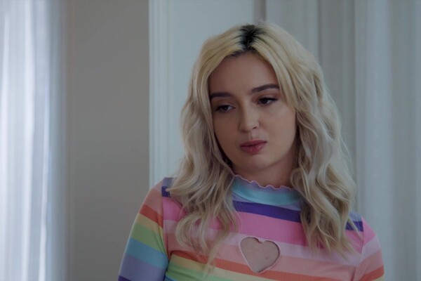 'Horror'-Szene aus Freya Parker & Lexi Lore - Sorority Girls 3