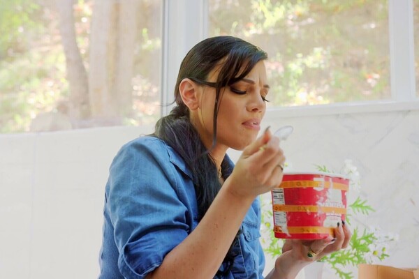 'Kinky'-Szene aus Mona Azar - Kinks & Fetishes