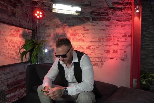 'Amateure'-Szene aus Snake Dave - Ficki Facki - Die Amateure sind los